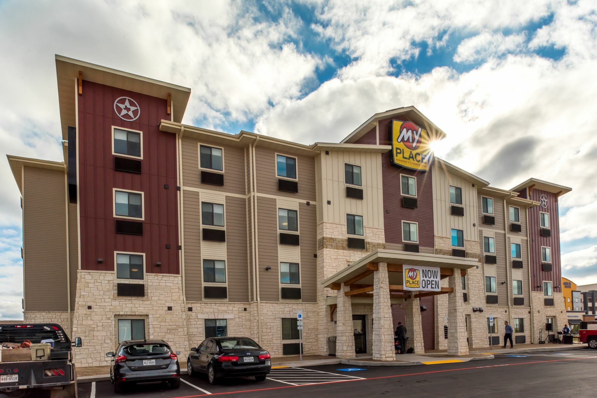 My Place Hotel-lubbock, Tx 2*